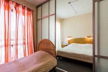 Фото номера Роскошный трехместный номер Гостиница Country Club Neftyanik г. Волгоград 6