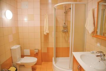 Фото номера Двухместный номер с 1 кроватью Гостиница Country Club Neftyanik г. Волгоград 5