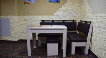 Фото номера Улучшенный четырехместный номер Гостиница Guest House on Pirogova st. г. Волгоград 4