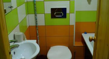 Фото номера Улучшенный семейный номер Гостиница Guest House on Pirogova st. г. Волгоград 6
