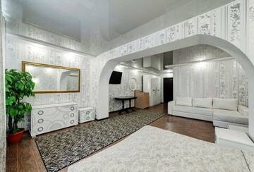 Фото номера Номер полулюкс Гостиница Frant Palace г. Волгоград 3