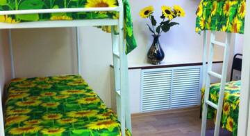 Фото номера Кровать в общем 6-местном номере Гостиница Podsolnuh Hostel г. Волгоград 10