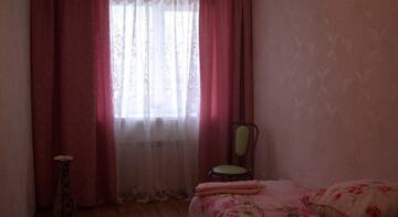 Фото номера Апартаменты с 3 спальнями Гостиница on Parhomenko st. г. Волгоград 4