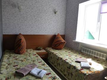 Фото номера Классический четырехместный номер Гостиница Guest house Shturman г. Волгоград 6