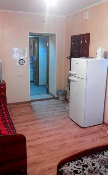 Фото номера Трехместный номер Гостиница Комфорт г. Волгоград 9